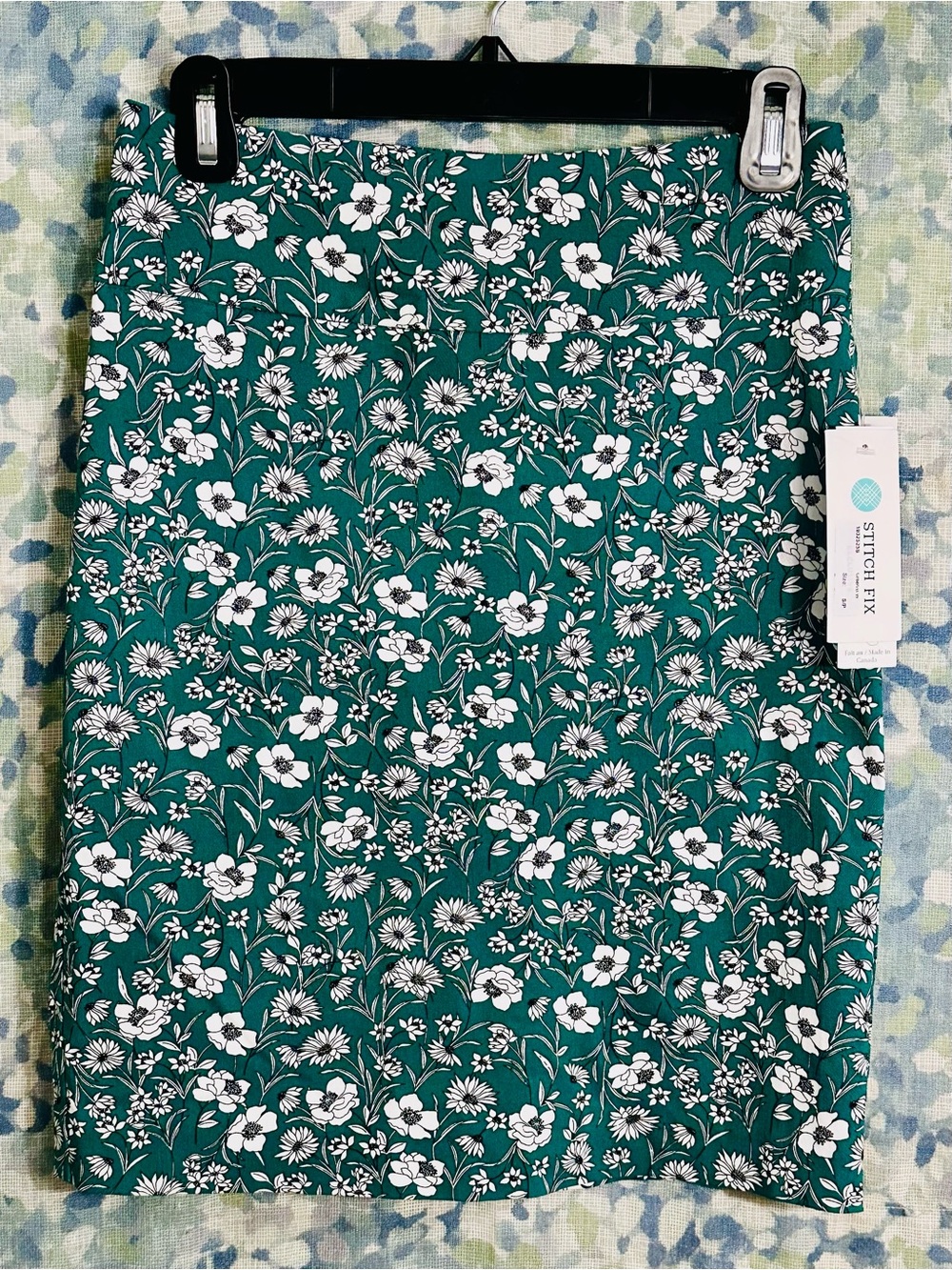 NWT Margaret M Petite Green Floral Pencil Skirt Pull On Stretch Size SP